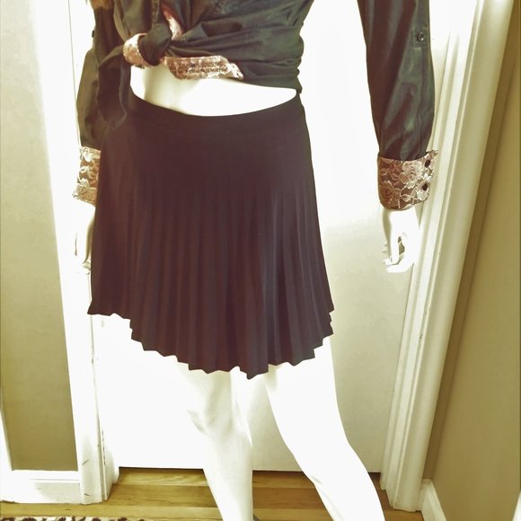 Embroidered Western Style Shirt with Lace and Sequins - Picture 13 of 16